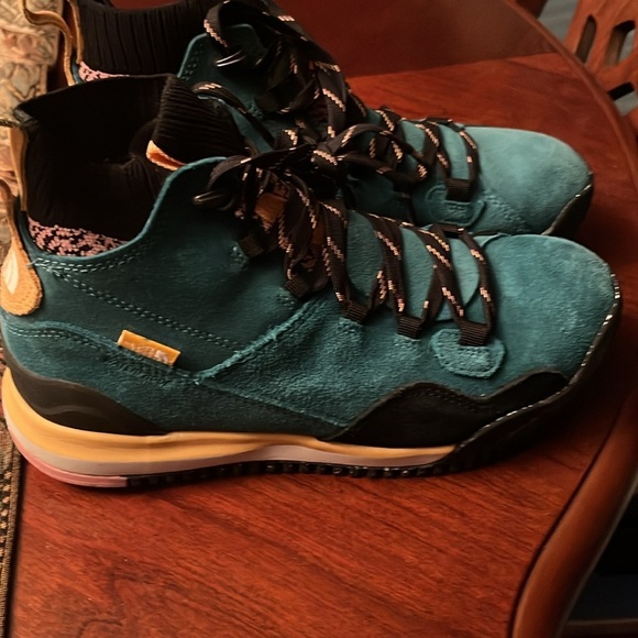 The North Face Shoes - The North Face Women's Back-To-Berkeley Ill Sport Waterproof Boots-Size 7.5